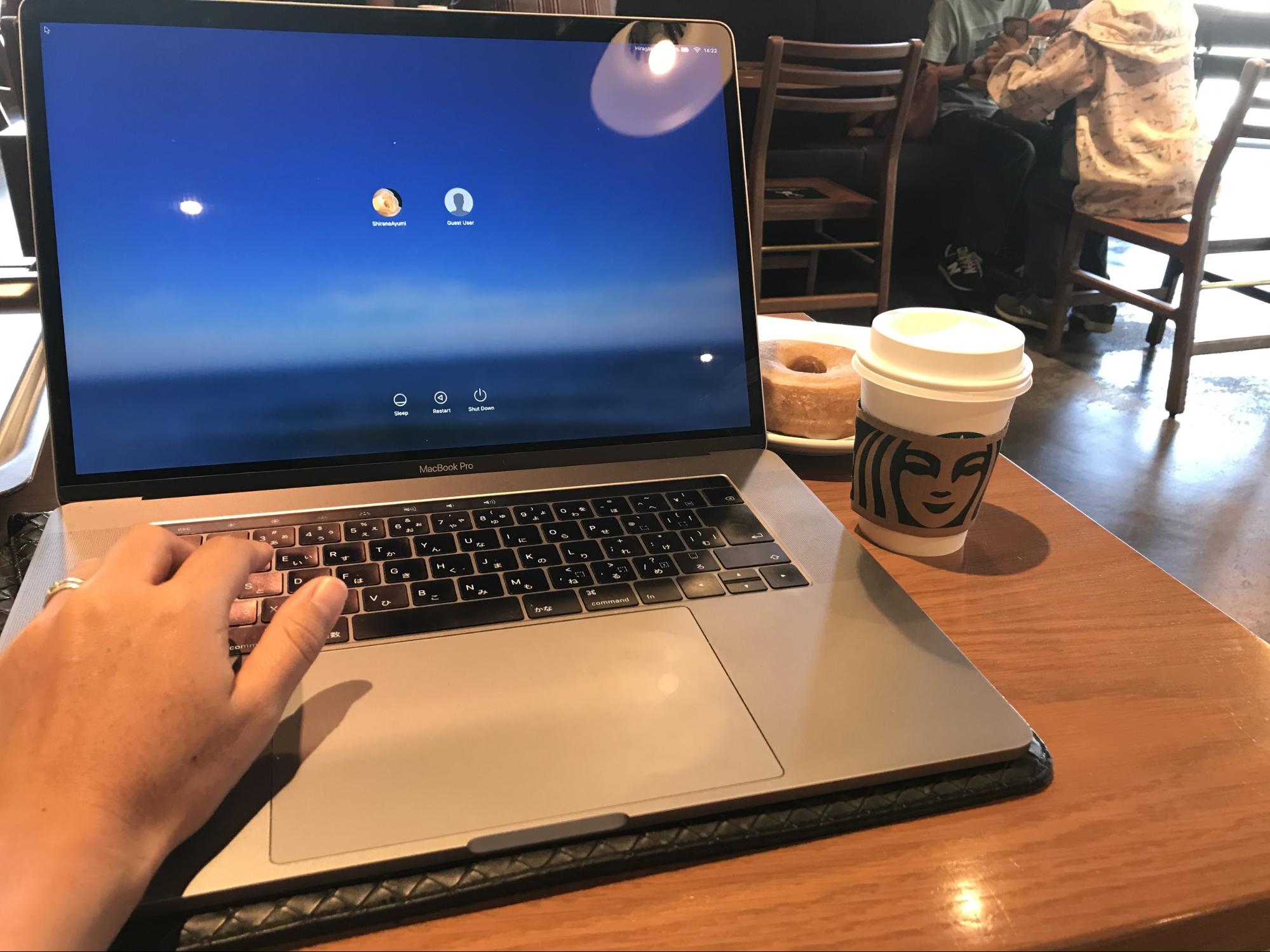 PCとコーヒー
